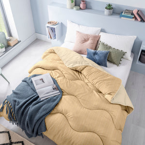 Night Lark Geo Stripe Duvet Lifestyle_Yellow