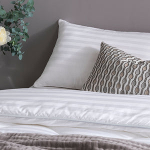 Set of 4 - Boutique Silk pillow bundle